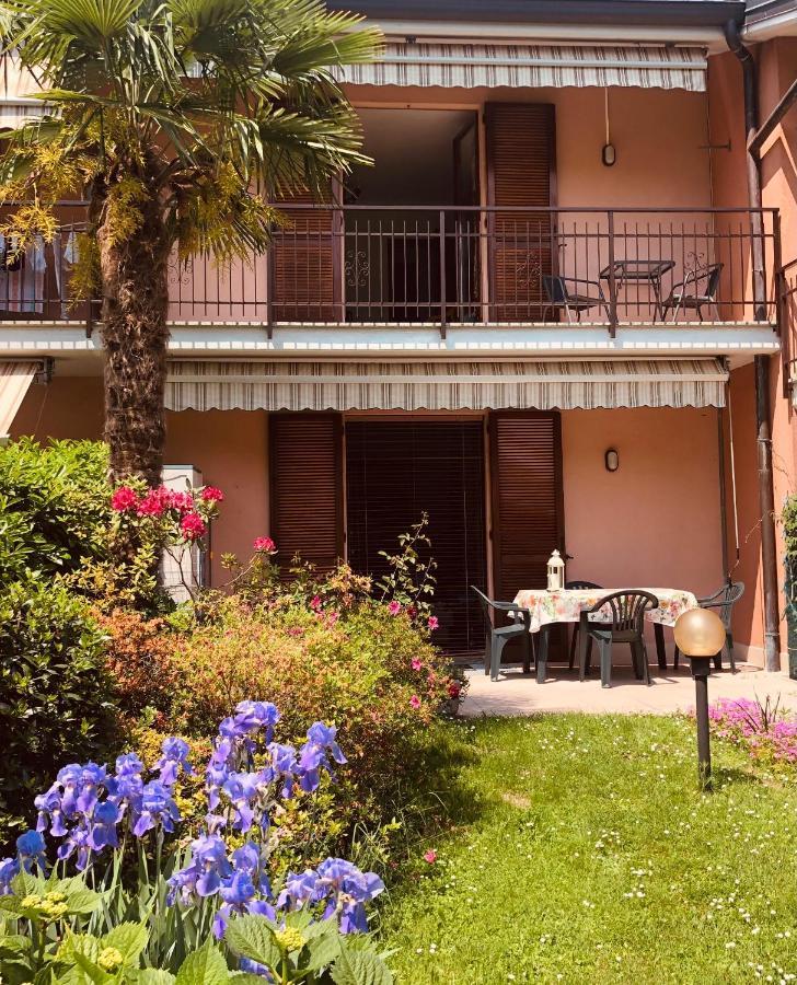 Casa Tiziana Villa Lavena Ponte Tresa Kültér fotó
